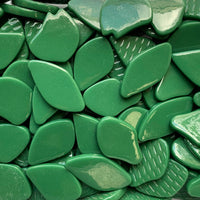 Verre Mosaique - glass mosaic -Glasmosaik-glasmozaïek-Bloemblaadjes Glas Spargroen - mosaicshop