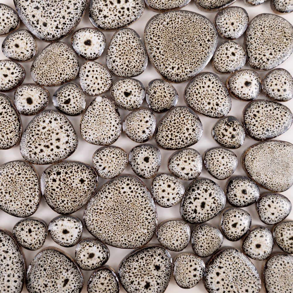 Packshot Pebbles – taupe – 20-40mm