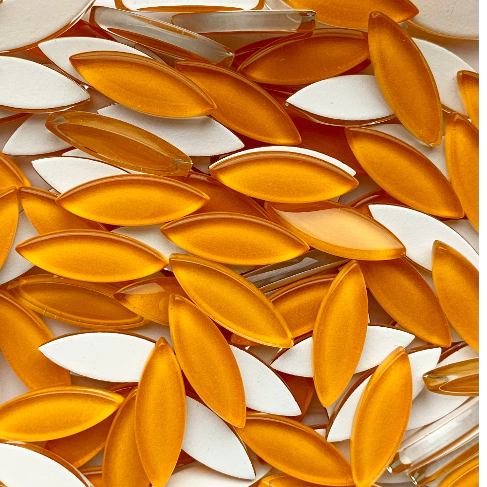 Kleine Blütenblätter Mandarine