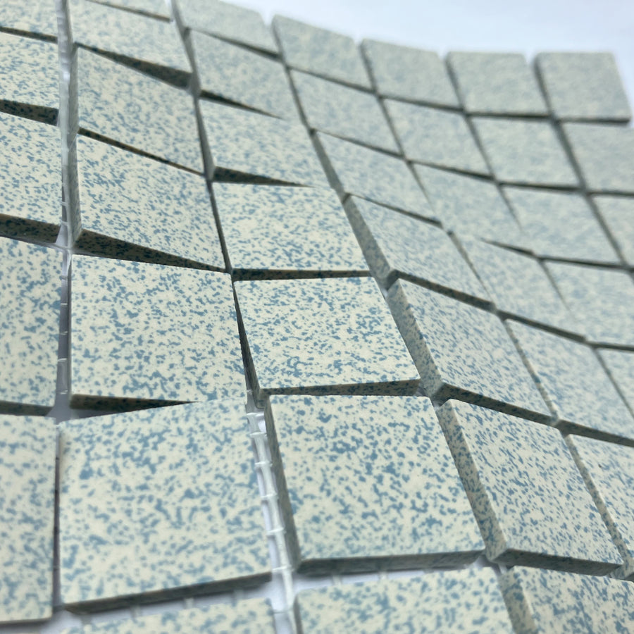 Winckelmans Bleu 208 Mouchetés – matta mosaikplattor, 20x20 mm på nät