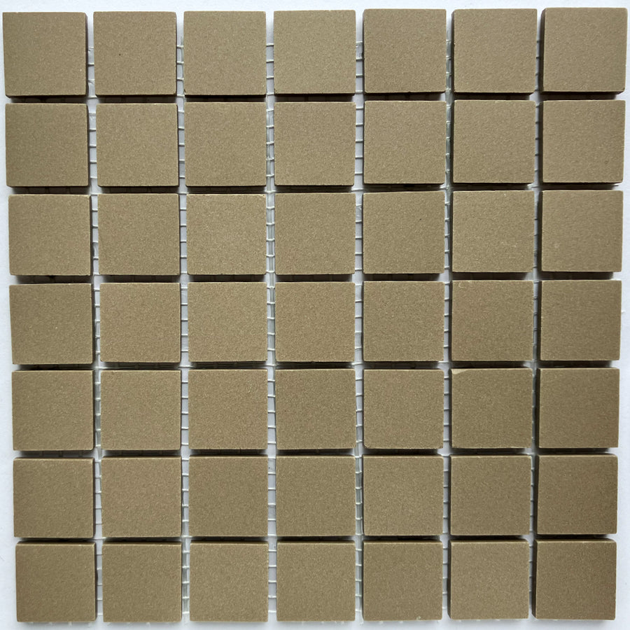 Winckelmans Taupe – matta mosaikplattor, 20x20 mm på nät
