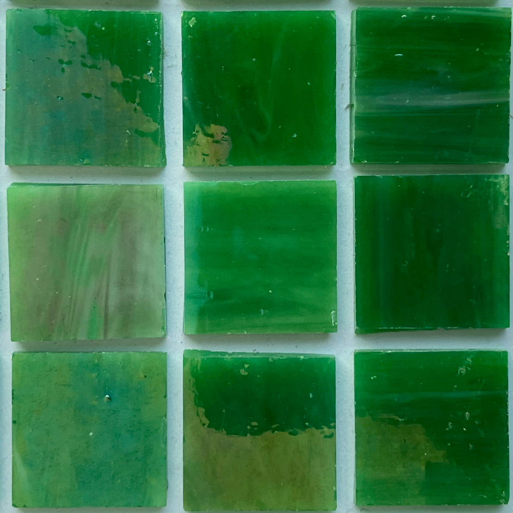 Glasmosaik Tiffany-Glas 20mm  Grashüpfer