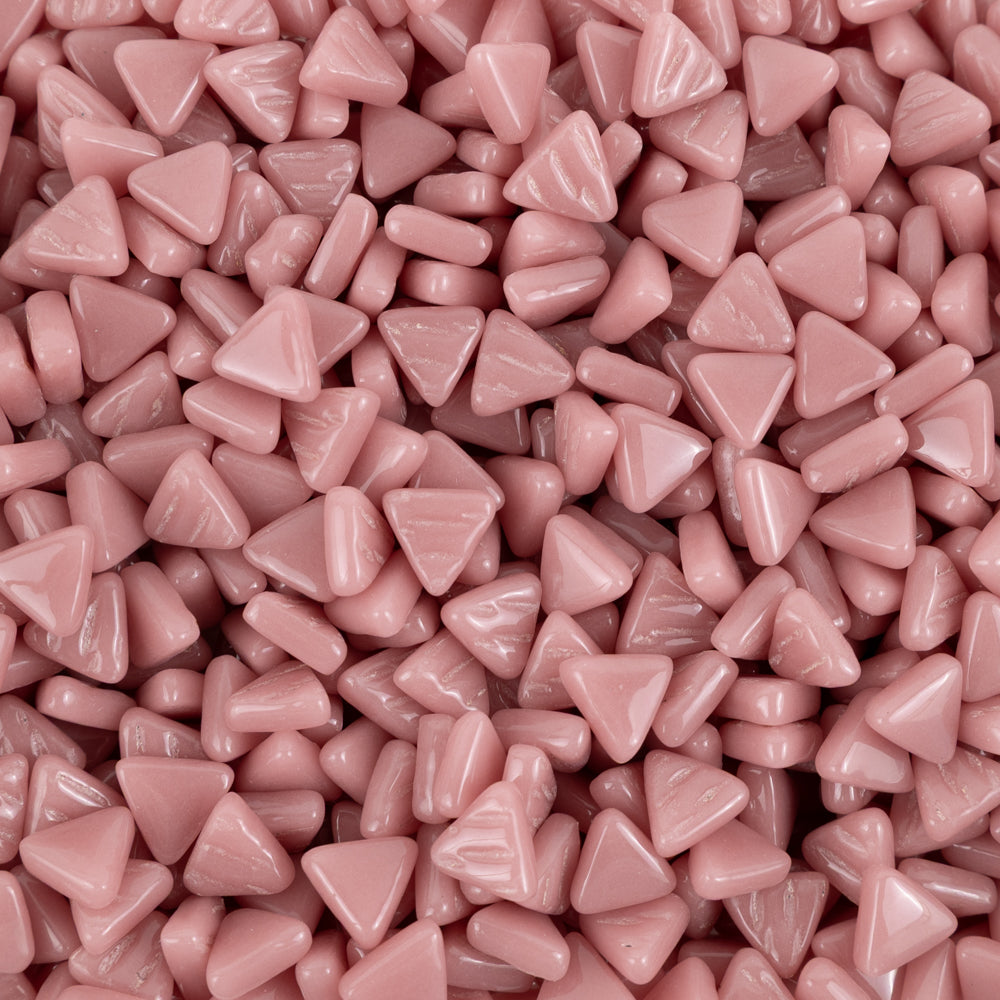 Packshot Mini Glass Mosaic Triangle – pink – 8mm