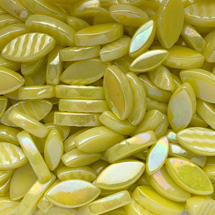 Petals  Iridised Yellow