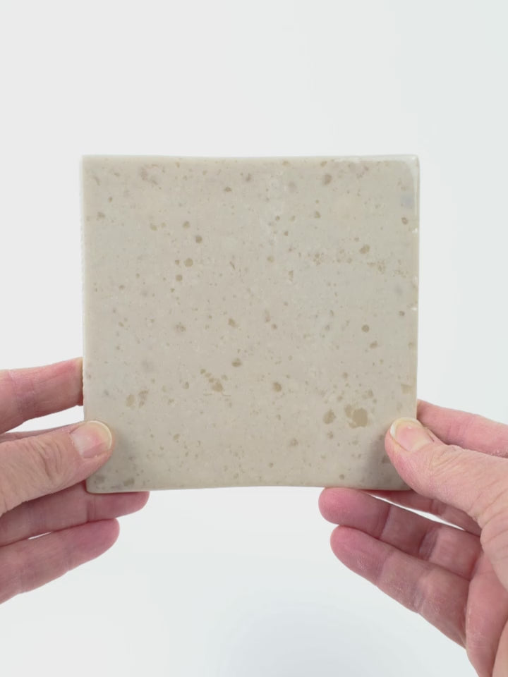 Video showing Morasutti Smalti mosaic tile – beige – 11.5 x 11.5 cm, rotated to show full tile