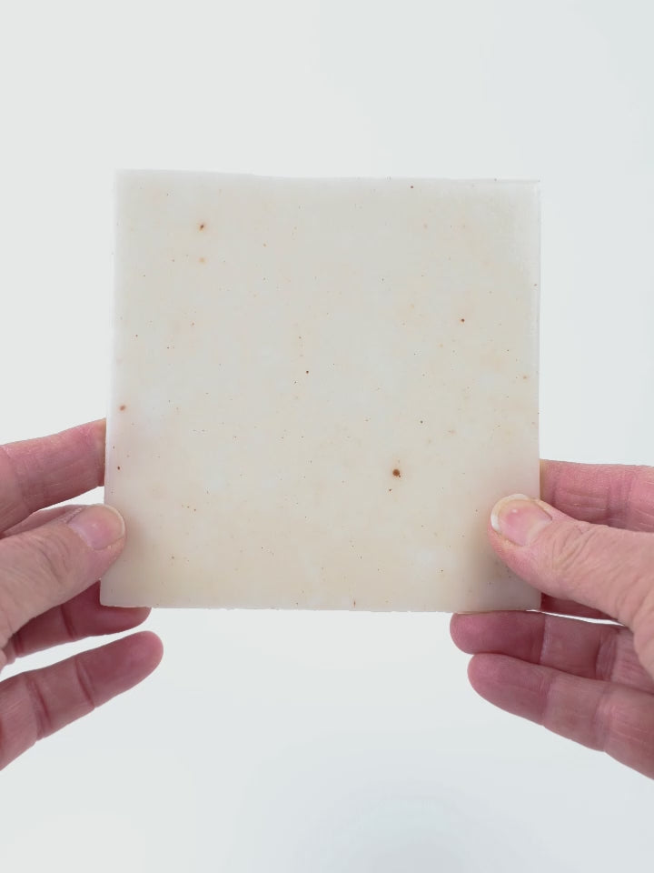 Video showing Morasutti Smalti mosaic tile – beige – 11.5 x 11.5 cm, rotated to show full tile