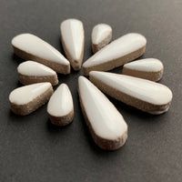 Mosaiksteinen Tropfen  Weiß