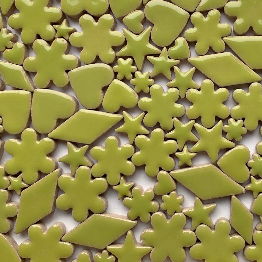 Verre Mosaique - glass mosaic -Glasmosaik-glasmozaïek-Charms Nieuw Kiwi - mosaicshop