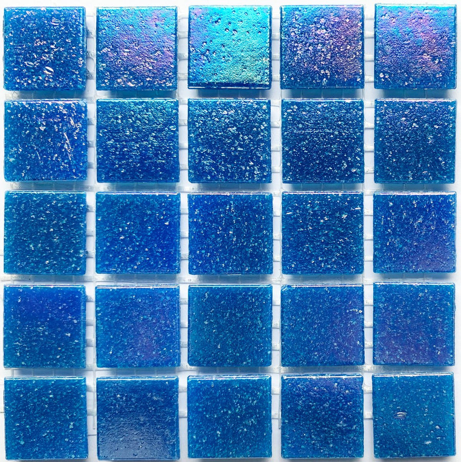 Verre Mosaique - glass mosaic -Glasmosaik-glasmozaïek-Glasmozaiek Iriserend 20mm Waterig - mosaicshop