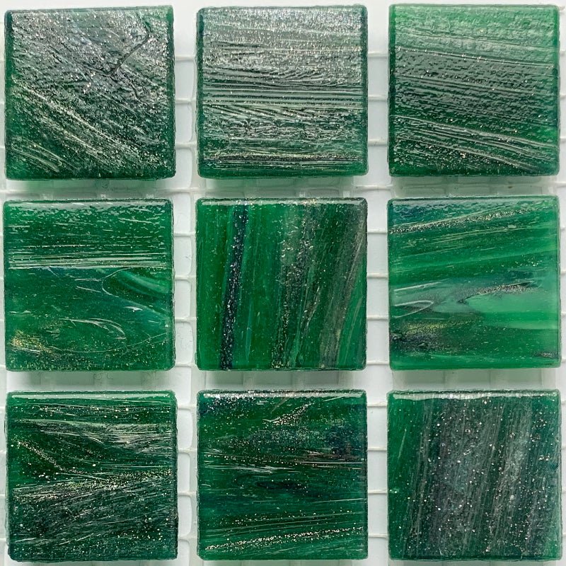Verre Mosaique - glass mosaic -Glasmosaik-glasmozaïek-Glasmozaiek met Goud Dooradert 20mm Bosgroen - mosaicshop