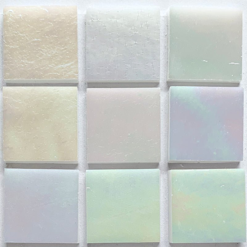 Verre Mosaique - glass mosaic -Glasmosaik-glasmozaïek-Glasmozaiek Tiffany Glacier 20mm Poollicht - mosaicshop