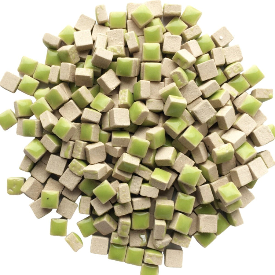 Verre Mosaique - glass mosaic -Glasmosaik-glasmozaïek-Micro Keramiek 5mm Lichtgroen - mosaicshop