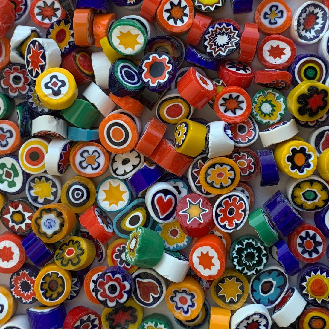 Verre Mosaique - glass mosaic -Glasmosaik-glasmozaïek-Millefiori Kleurmix 11/12 ondoorzichtig - mosaicshop