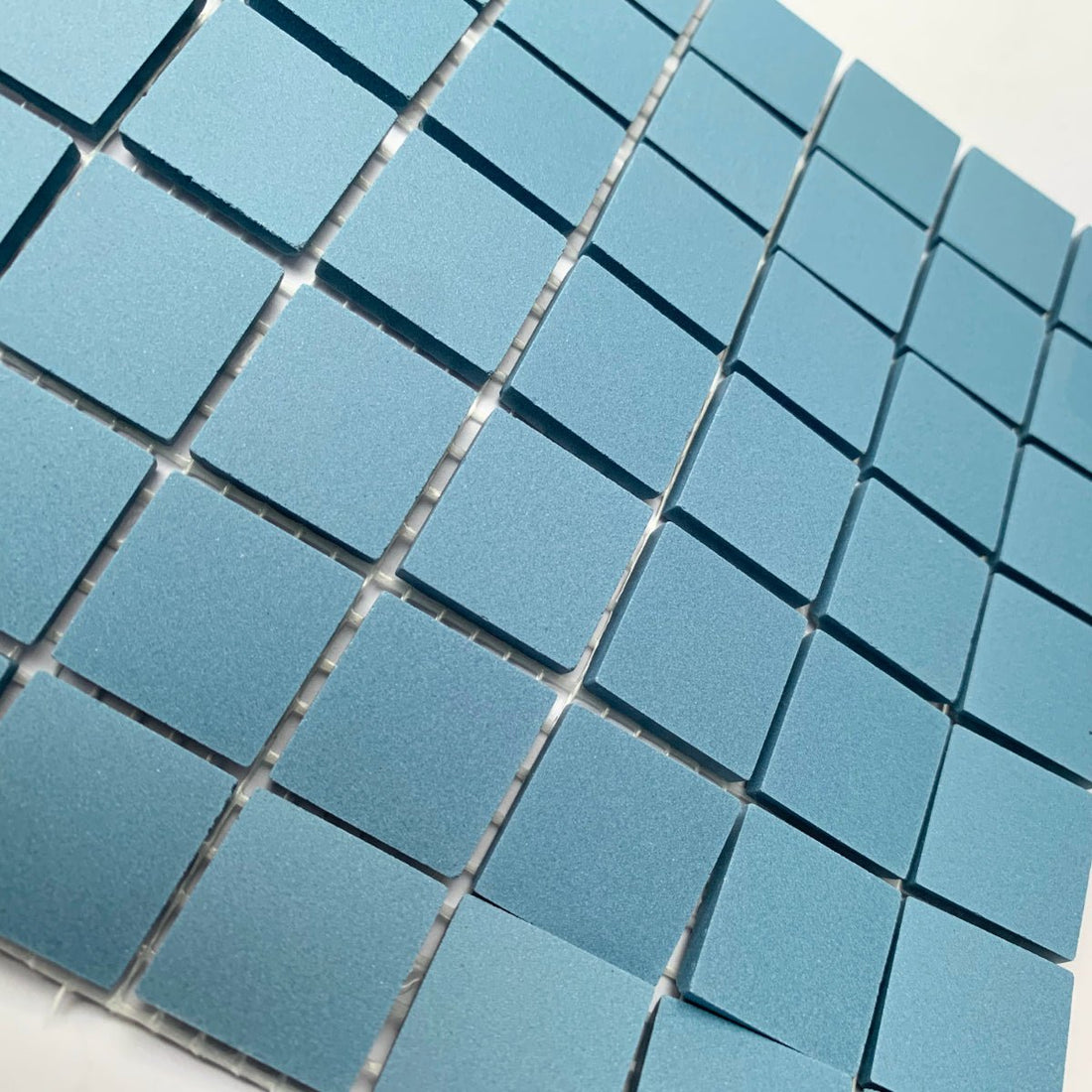 Verre Mosaique - glass mosaic -Glasmosaik-glasmozaïek-Winckelmans 20mm Bleu Foncé - mosaicshop