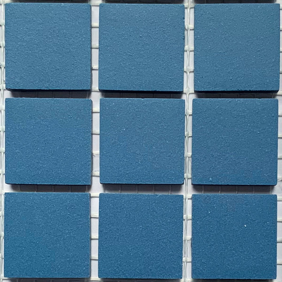 Winckelmans Bleu Nuit – matta mosaikplattor, 20x20 mm på nät