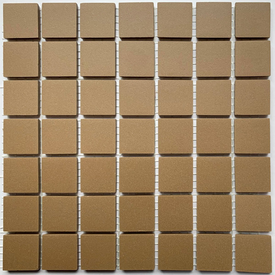 Winckelmans Café – matta mosaikplattor, 20x20 mm på nät