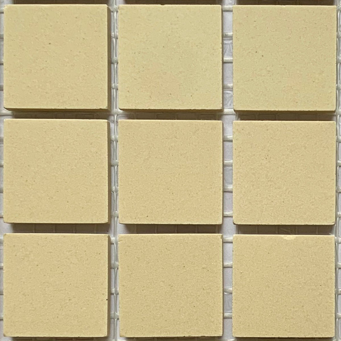 Verre Mosaique - glass mosaic -Glasmosaik-glasmozaïek-Winckelmans 20mm Ivoire - mosaicshop