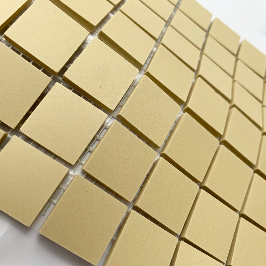 Winckelmans Ivoire – matta mosaikplattor, 20x20 mm på nät